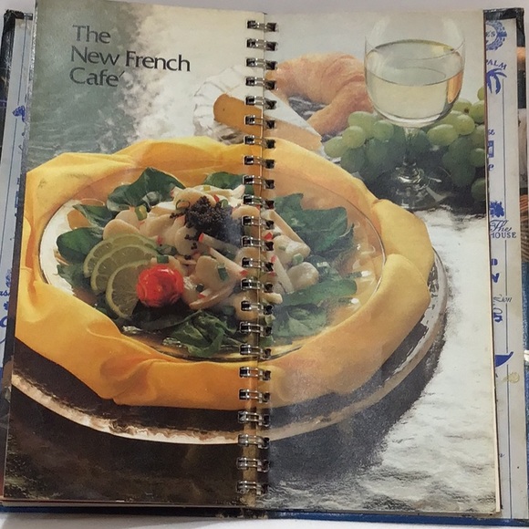 Benson & Hedges Entertaining with Style booklet 1980 - Picture 8 of 11